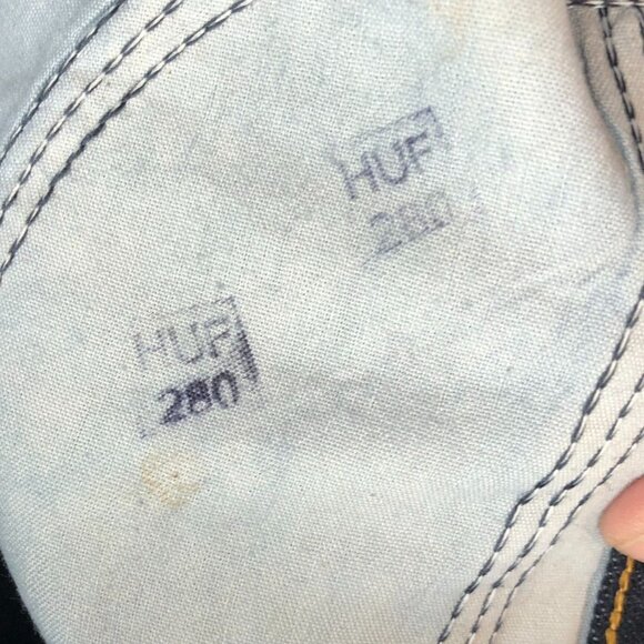 Wrangler Men's Jeans 38x30 13MSEDD Blue Dark Denim Straight Leg Relaxed Fit - Picture 10 of 15